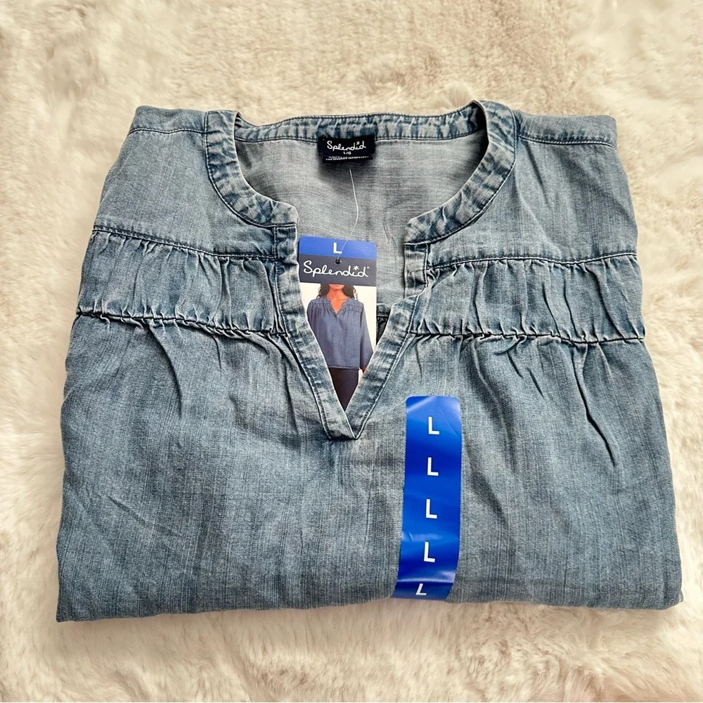 Splendid Ladies' V-Neck Blouse, Size L - Picture 7 of 8